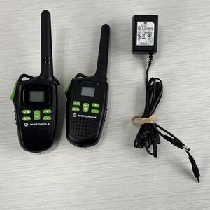 2X Motorola Talkabout MD200R Black 20 Mile 22 Channel walkie talkie TESTED WORKS